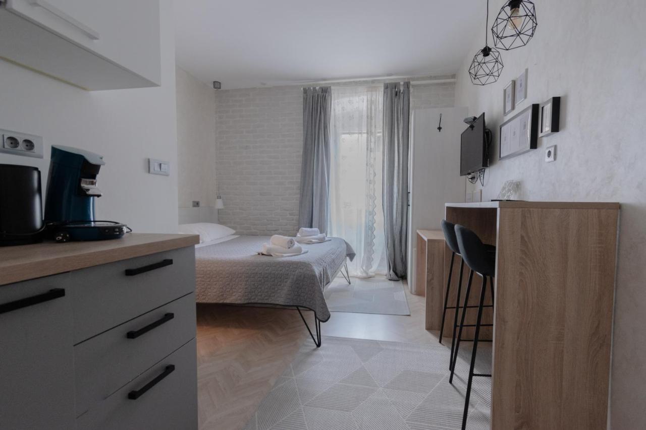 L&B Old Town Studio Apartments Πούλα Εξωτερικό φωτογραφία