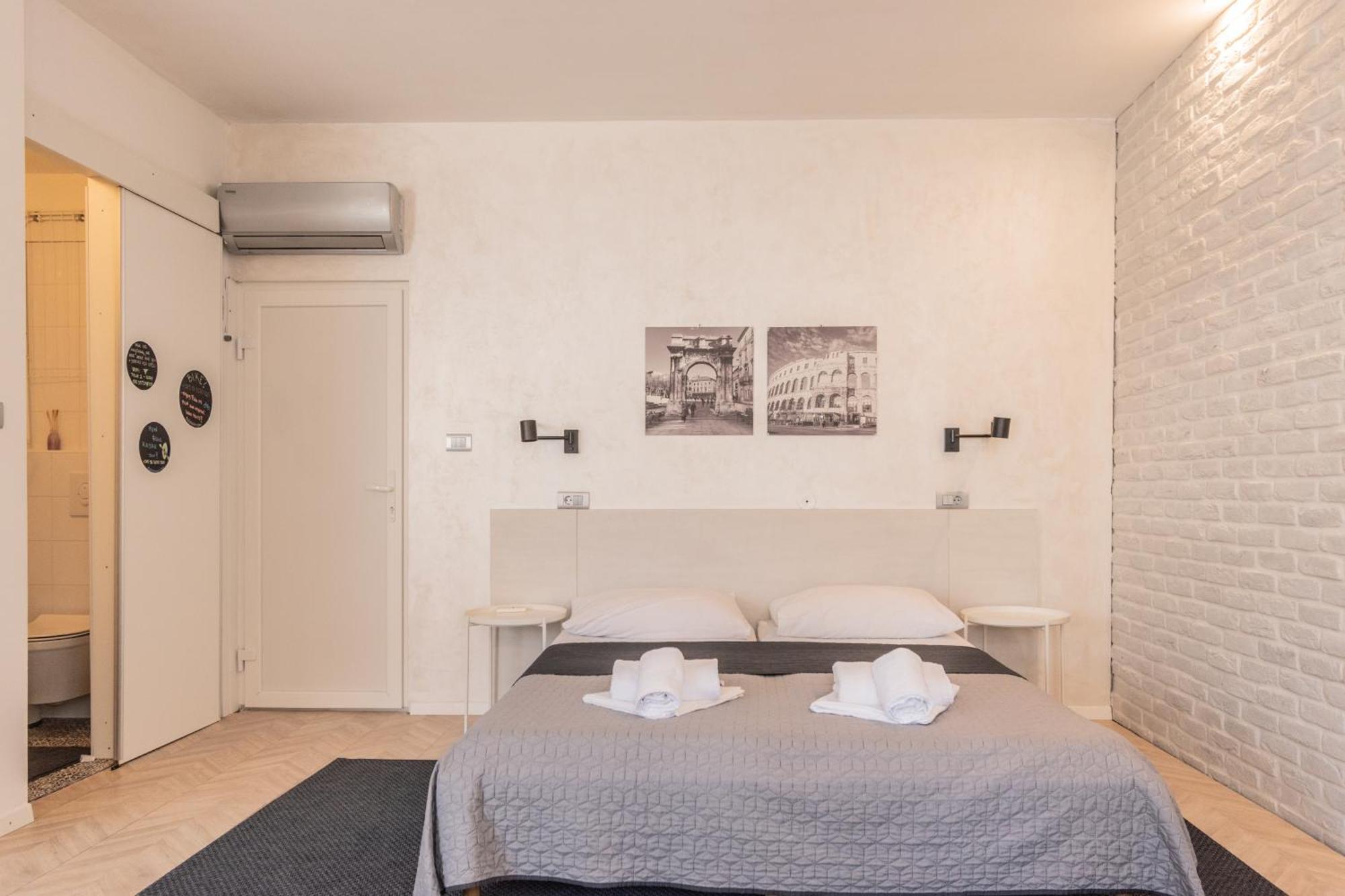 L&B Old Town Studio Apartments Πούλα Εξωτερικό φωτογραφία