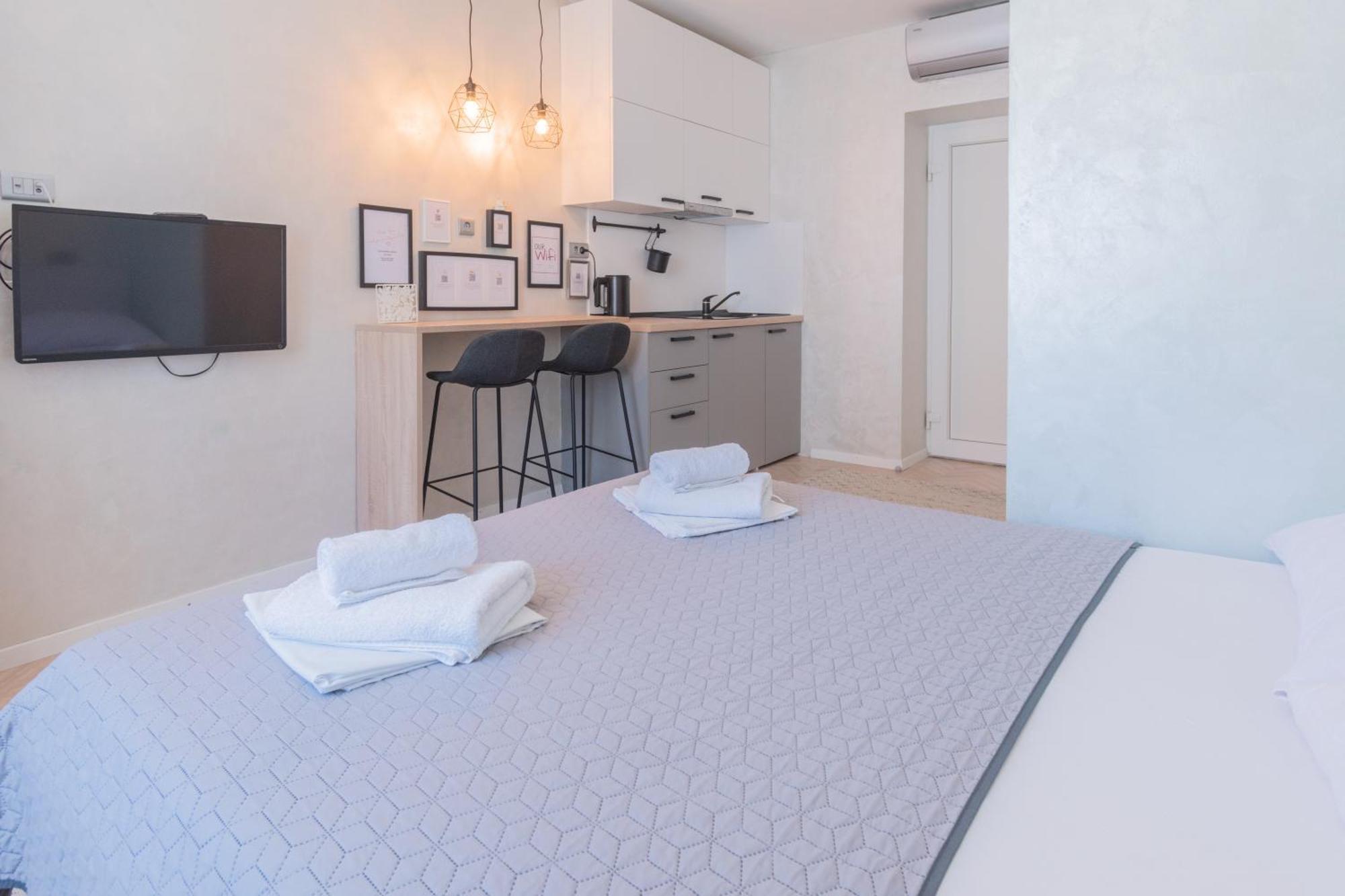 L&B Old Town Studio Apartments Πούλα Εξωτερικό φωτογραφία