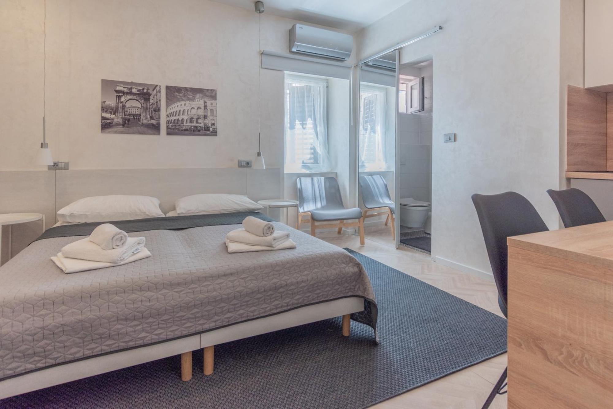 L&B Old Town Studio Apartments Πούλα Εξωτερικό φωτογραφία