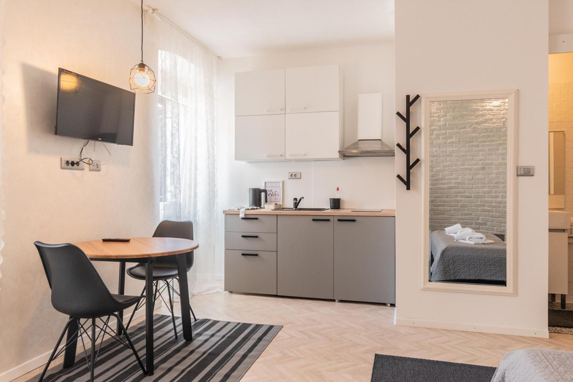 L&B Old Town Studio Apartments Πούλα Εξωτερικό φωτογραφία