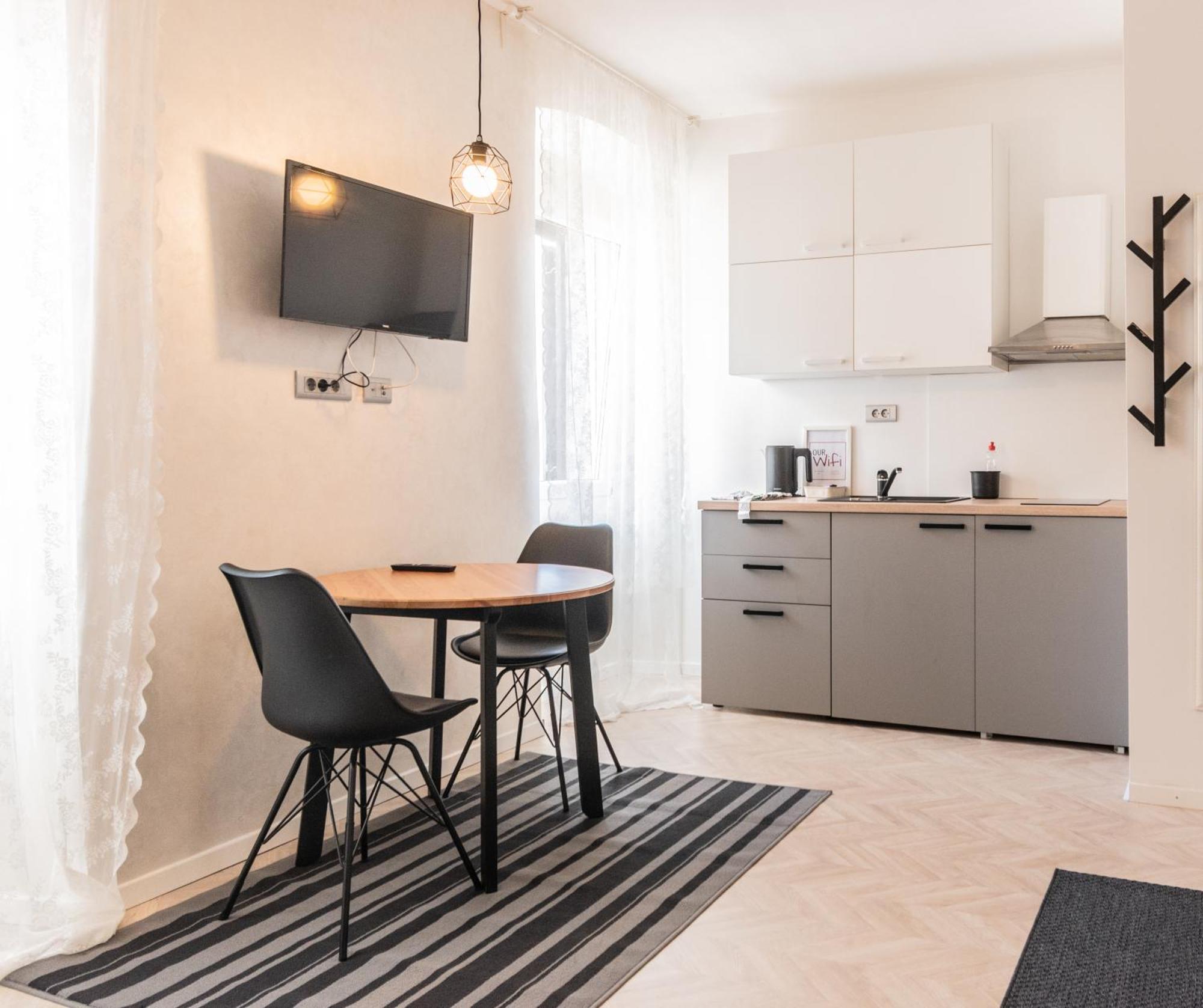 L&B Old Town Studio Apartments Πούλα Εξωτερικό φωτογραφία